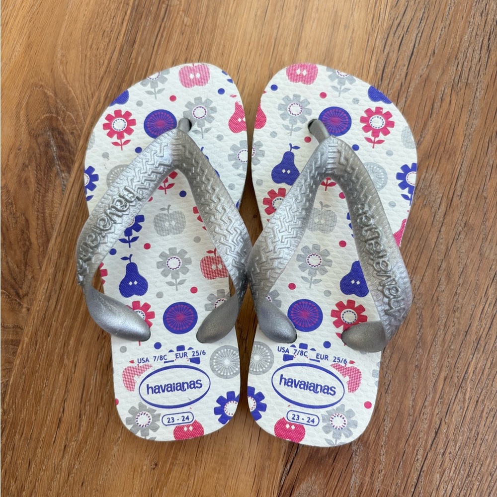 Havaianas Silver Sandals with Sparkly Straps
